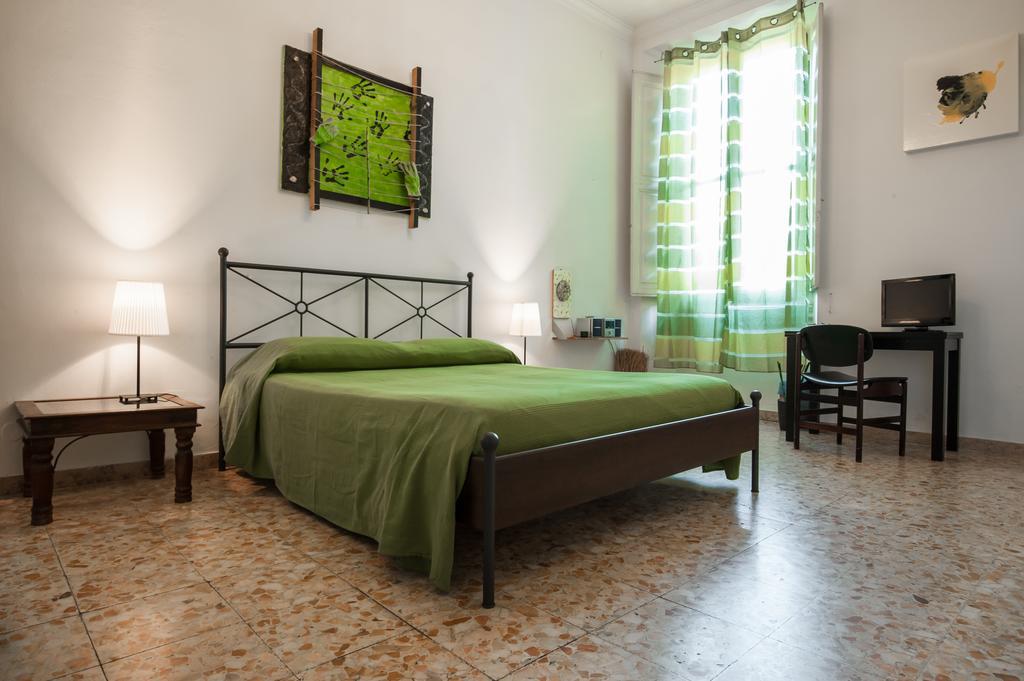 B&B 5 Sensi Florenţa Cameră foto